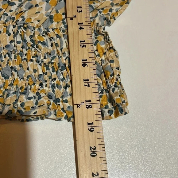 Sim and Sam floral v-neck, smocked waist, cropped, elbow sleeve blouse XL - Picture 7 of 10